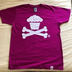 Johnny Cupcakes tshirt